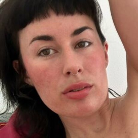 oliveglass pretty model images