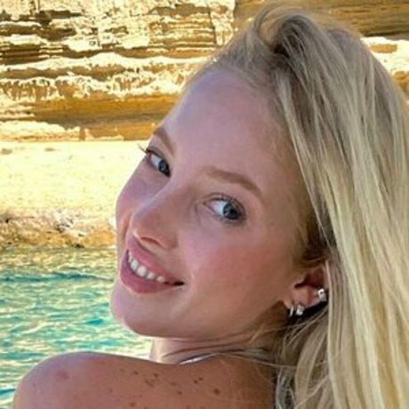 shamelessrabbit model sex images