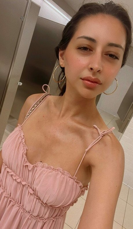 Serena Milan actress pics