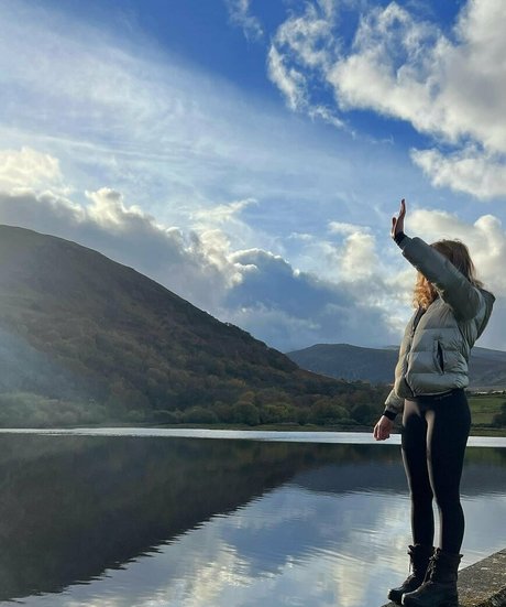 leorose01 hot actress gallery