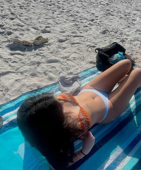 haileyalexandra top actress gallery