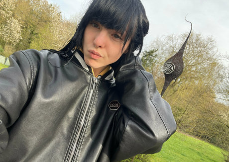 allyalden exclusive model images