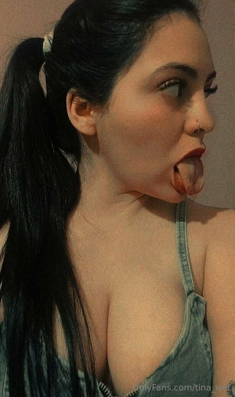 tina wet star naked gallery