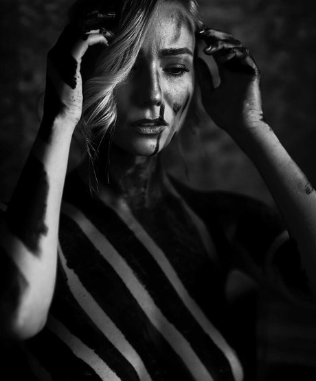 Sandra Amalia pornstar nude gallery