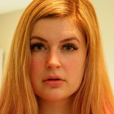 Danielle FTV hot model picture