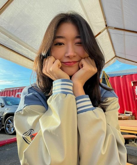 Sunnyliachoi hot model pictures