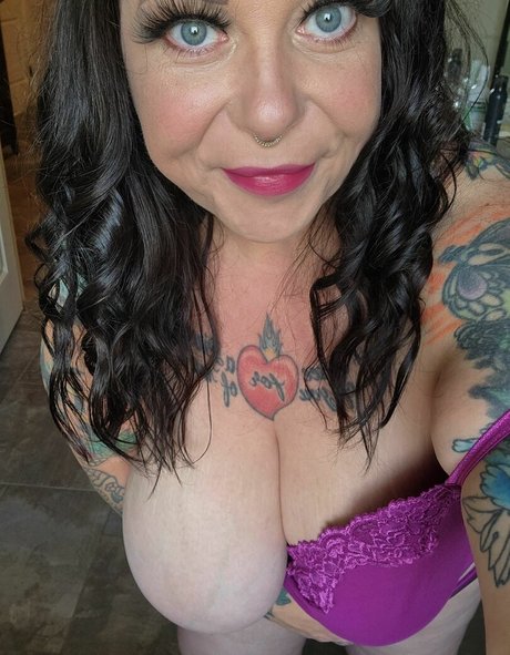 Jennasparrow sex model image