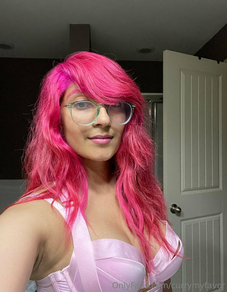 Currymyfavor sexy actress image