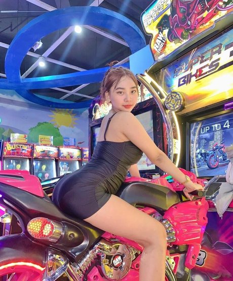 Seirrasz pornstar erotic image