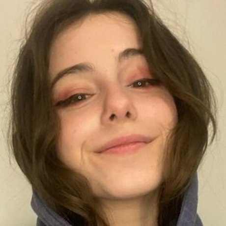 Gil Liany naked pornstar img