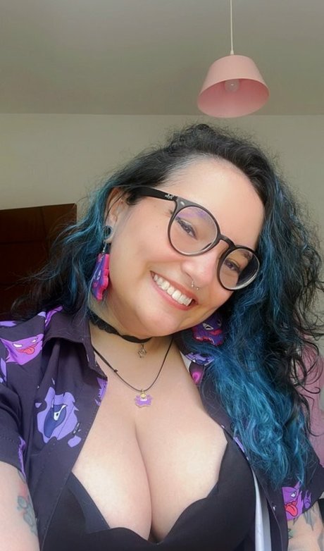 Belkitsune model nudes gallery