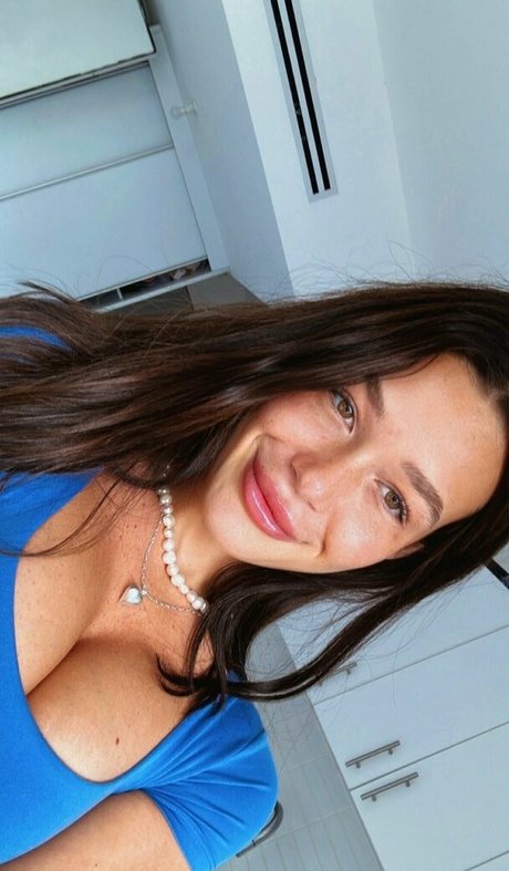 theotherideaofher model exclusive photos