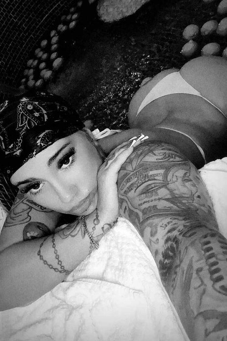 therealroyalskye art actress photo