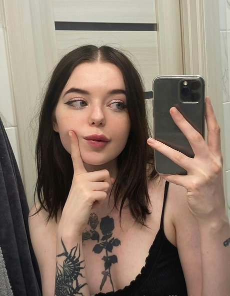 secretakame star sexy photo