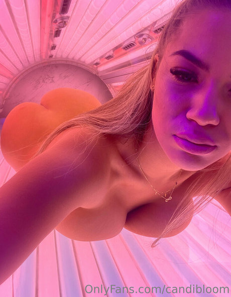 sugarrrk pornstar adult pic