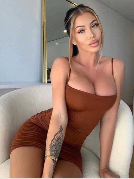 Lauraamy exclusive pornstar pic