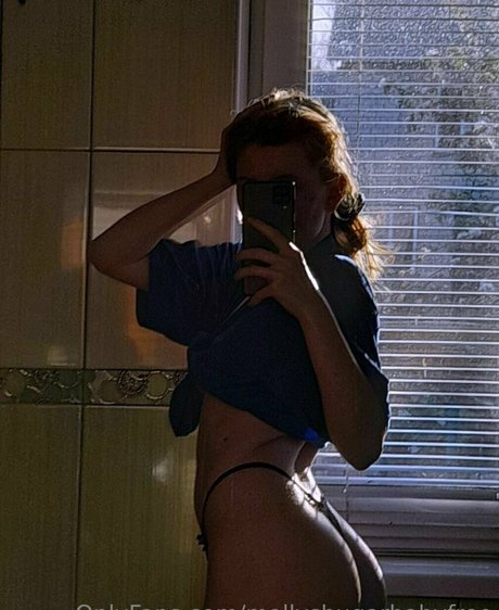 mollyshugarbabyfree pornstar naked photo