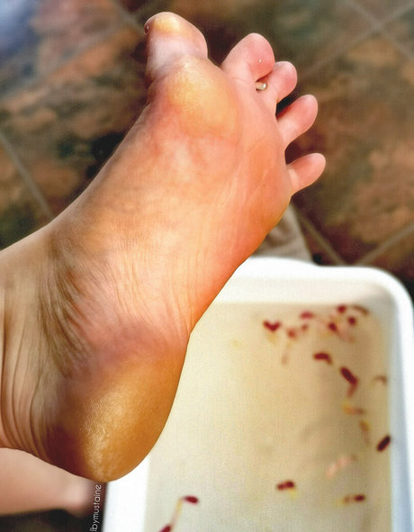 shelbymustaine model hot photos