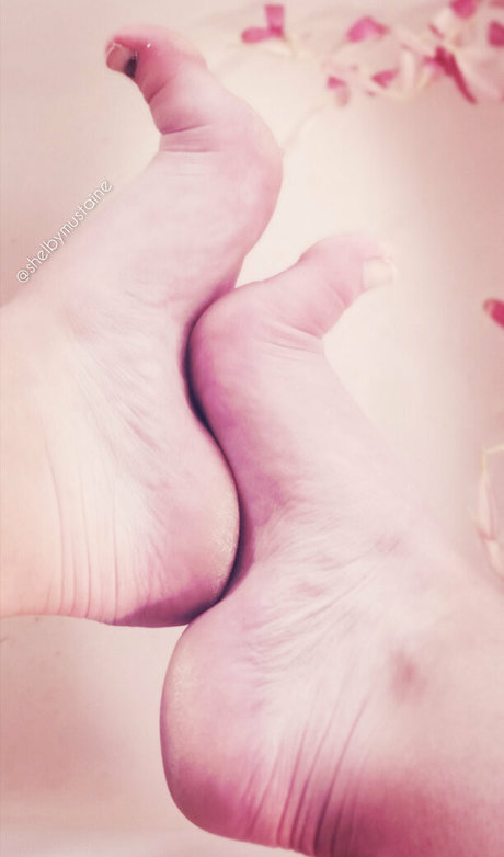 shelbymustaine pretty model pictures