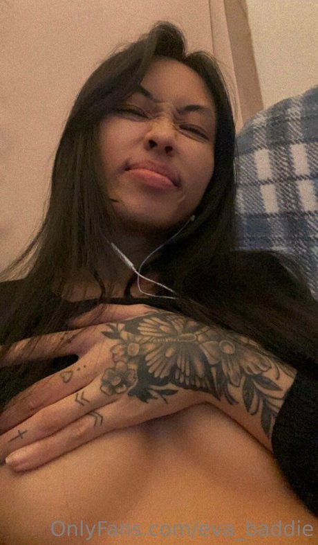 eva baddie pretty model galleries