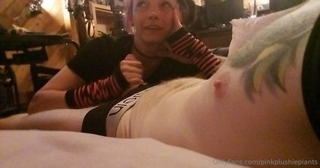 pinkplushieplants free actress pics