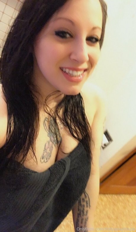 hollyfree best model galleries