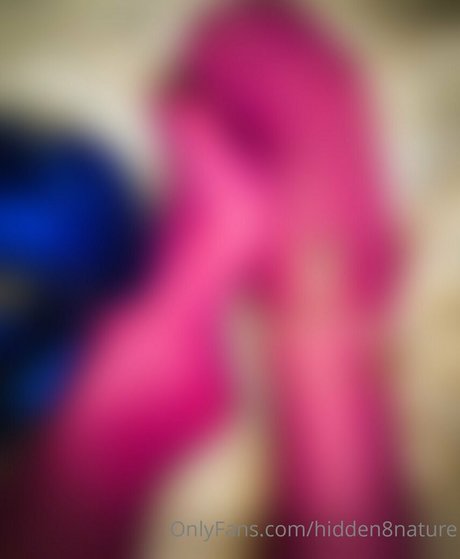 hidden8nature model sexy photo