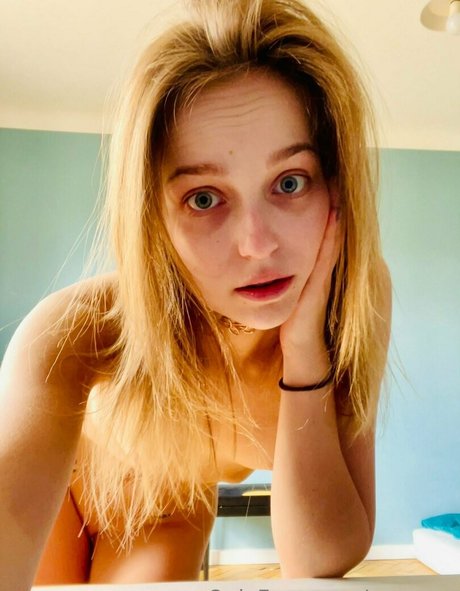 Wenus s free model gallery