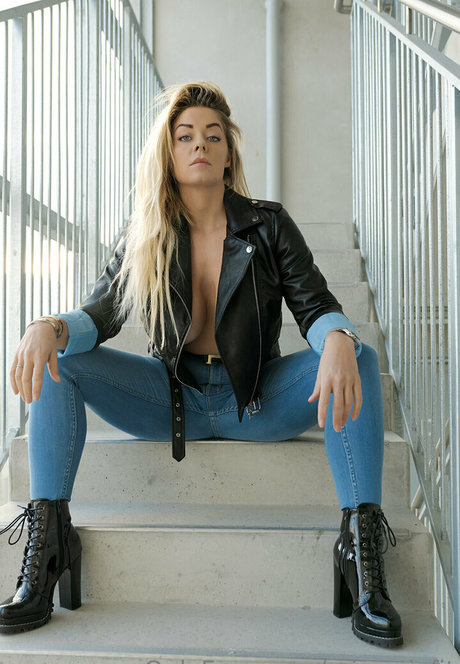 MI4 S4ND free pornstar galleries