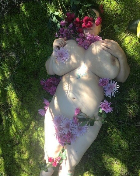 Stella R Galaxy pornstar sexy img