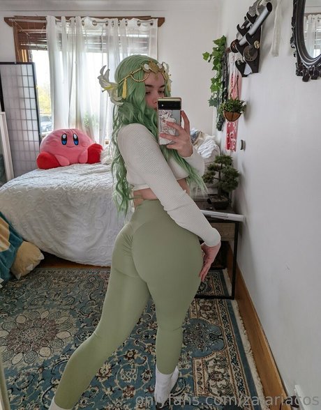 Zalariacos beautiful actress images