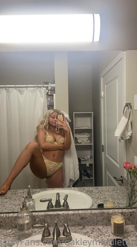 gloryhole girls onlyfans free porn pic