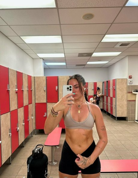 freebobbiesux adult model image