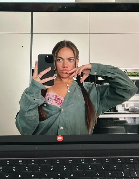 freebobbiesux pretty star pictures