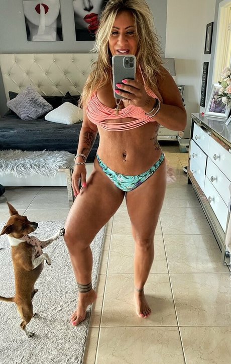 hottotrottotsfree exclusive star picture