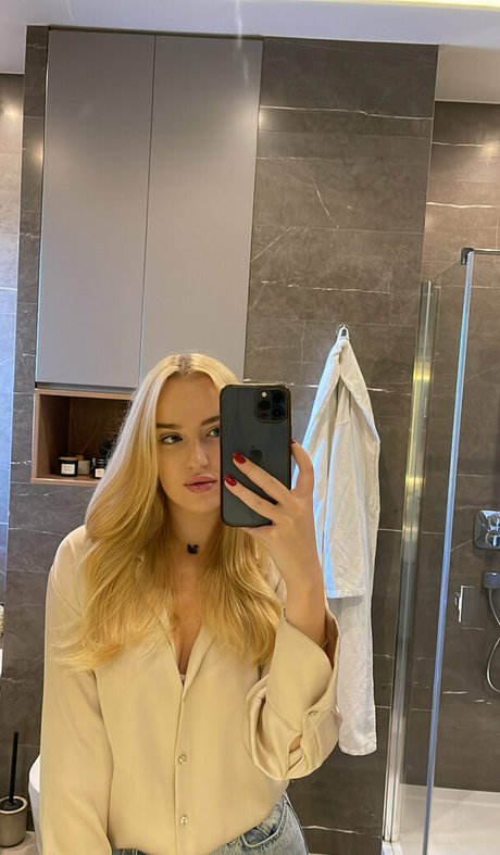 ashley boob nude pornstar picture