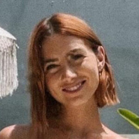 SailingLaVagabonde sexy actress galleries