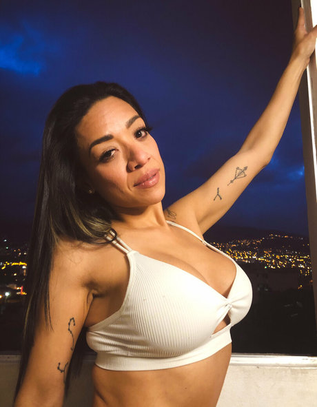 hellenam1lf pornstar adult photo