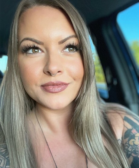 littleamyyyy beautiful model pictures