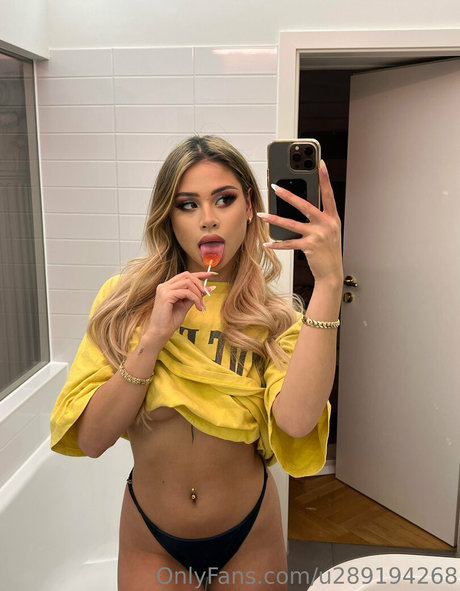 lilyxscott top star image