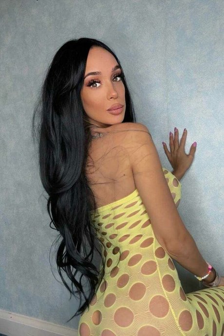 Latex temptress xxx model galleries