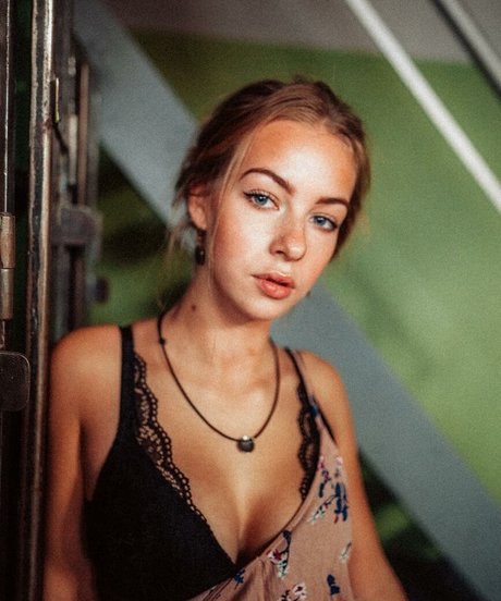 hedwigtr best star photo