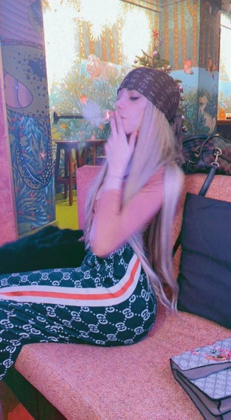 TsLindsayPrat sexy star gallery