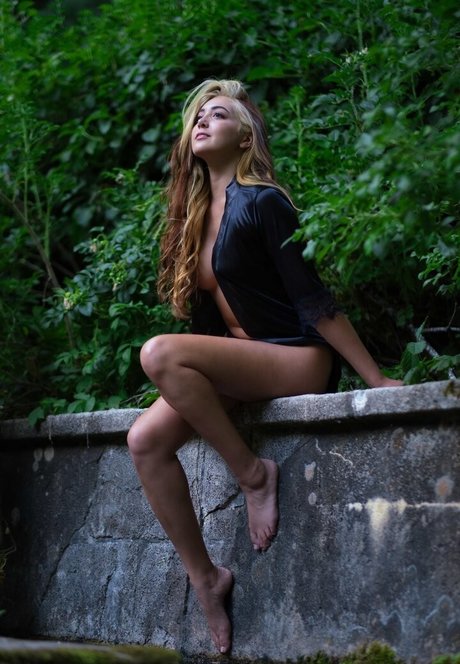 dianaoftherose top actress photos