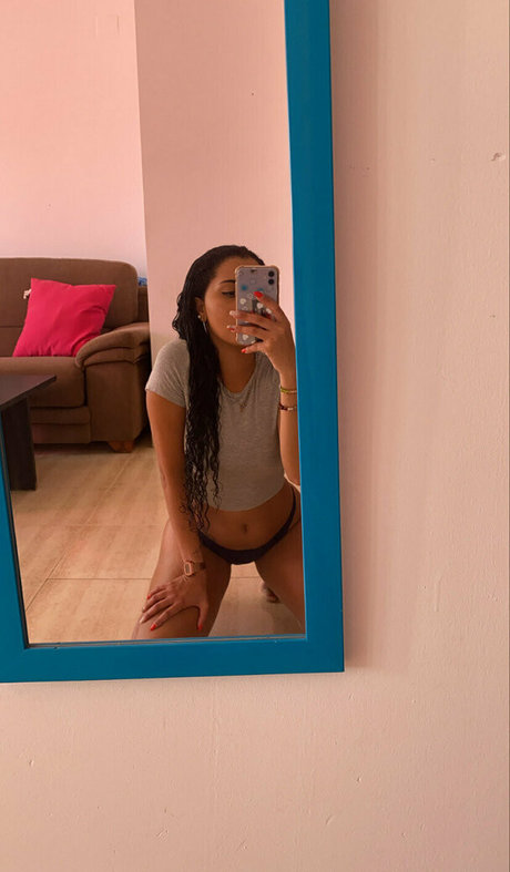 stefaniaqos top model photos