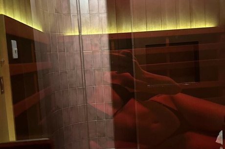 Summer Everitt naked pornstar pic