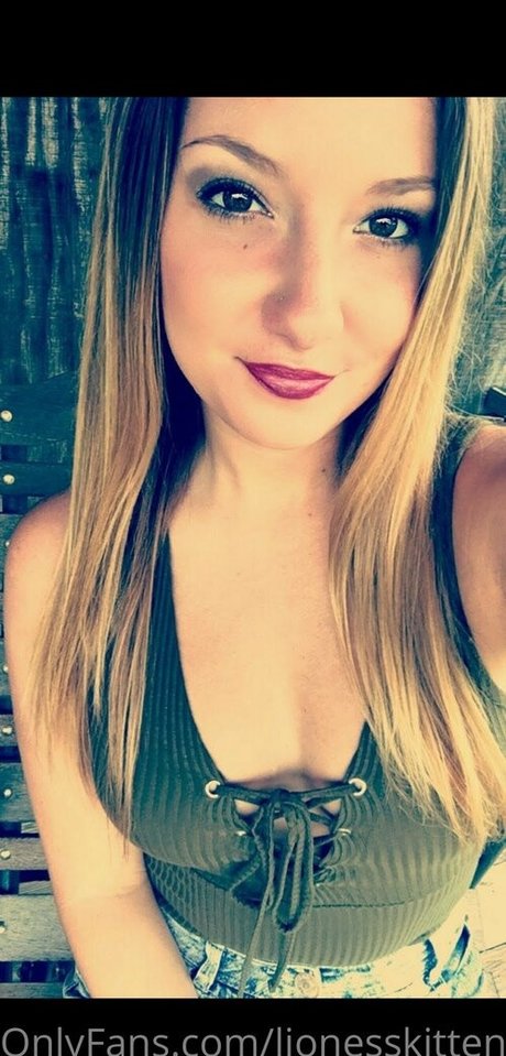 lionesskitten art model img