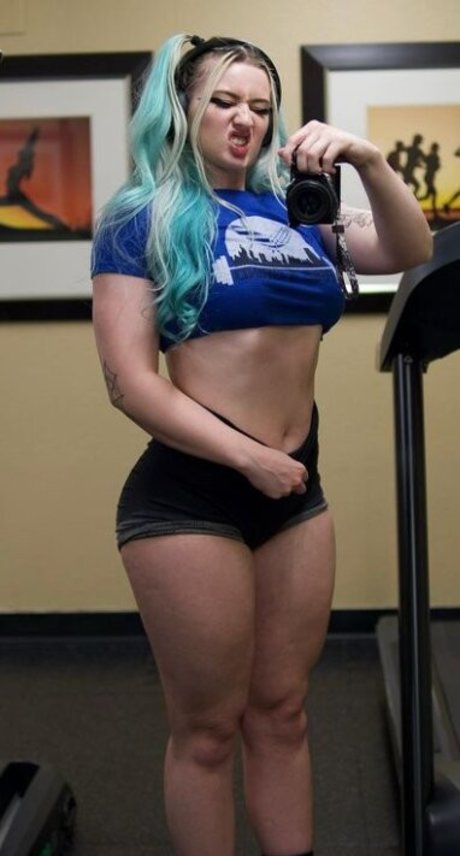 hanime fit beautiful actress pics