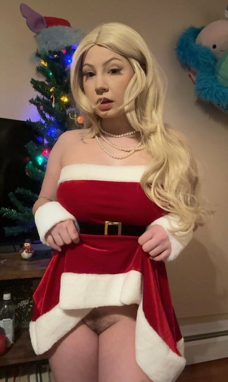 Cara May free model photos