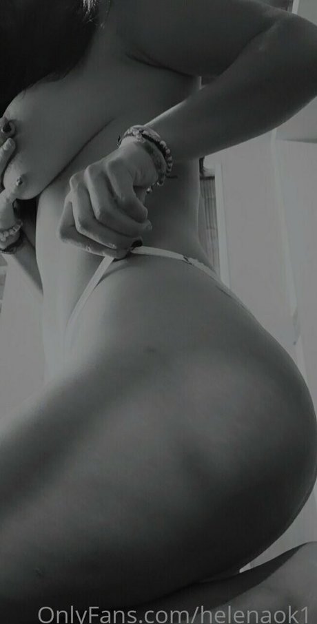 helenaok1 pornstar naked photo